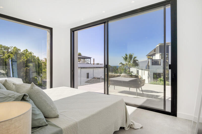 5 Schlafzimmer Villa zu verkaufen 5 Schlafzimmer Villa zu verkaufen