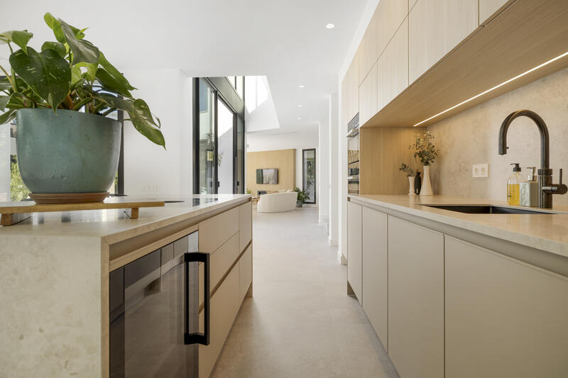 5 Schlafzimmer Villa zu verkaufen 5 Schlafzimmer Villa zu verkaufen