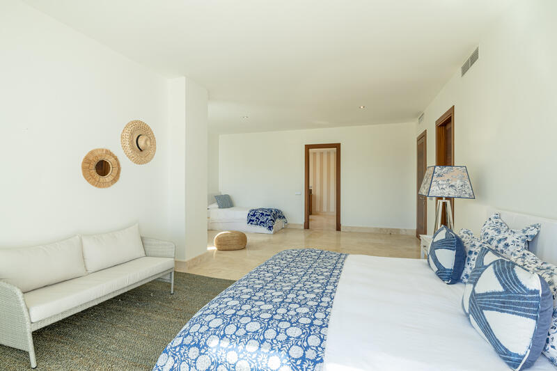 4 bedroom Villa for sale