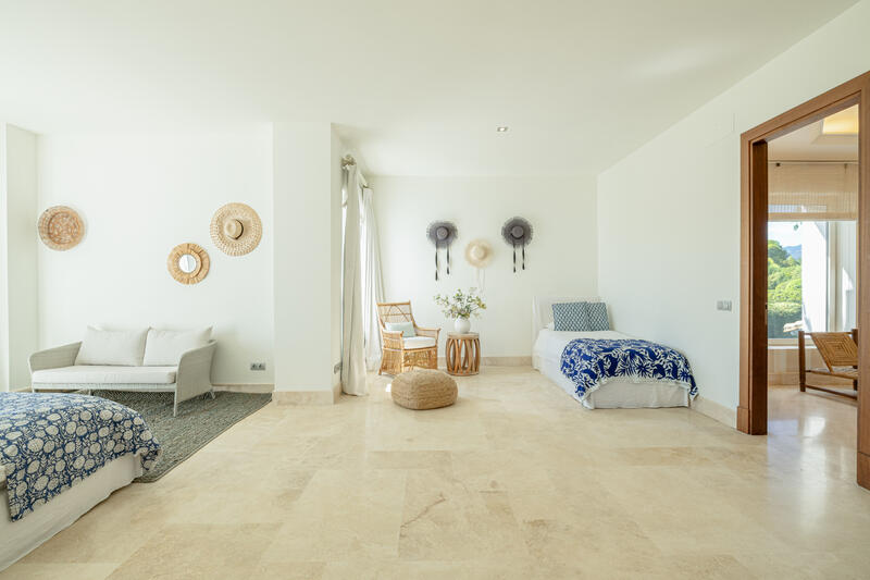 4 bedroom Villa for sale