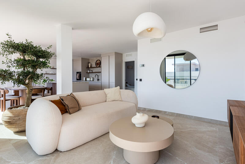 3 bedroom Apartment for sale