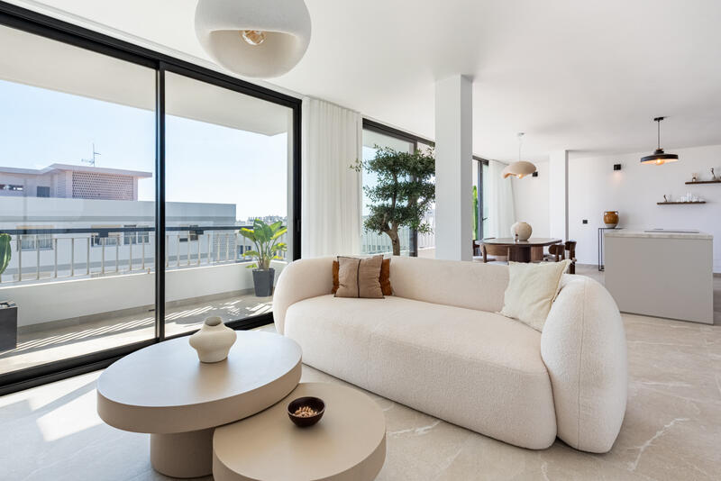 3 bedroom Apartment for sale