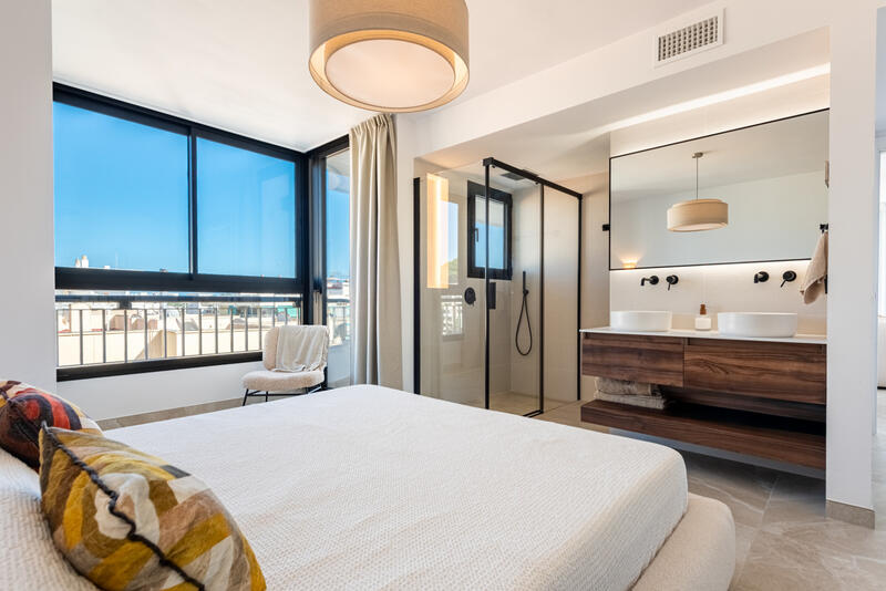 3 bedroom Apartment for sale