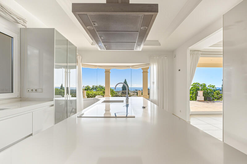 8 bedroom Villa for sale 8 bedroom Villa for sale