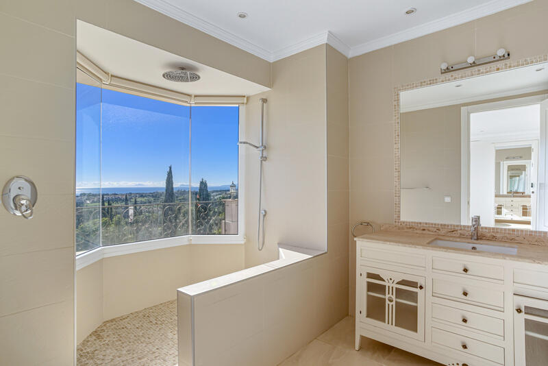 8 bedroom Villa for sale 8 bedroom Villa for sale