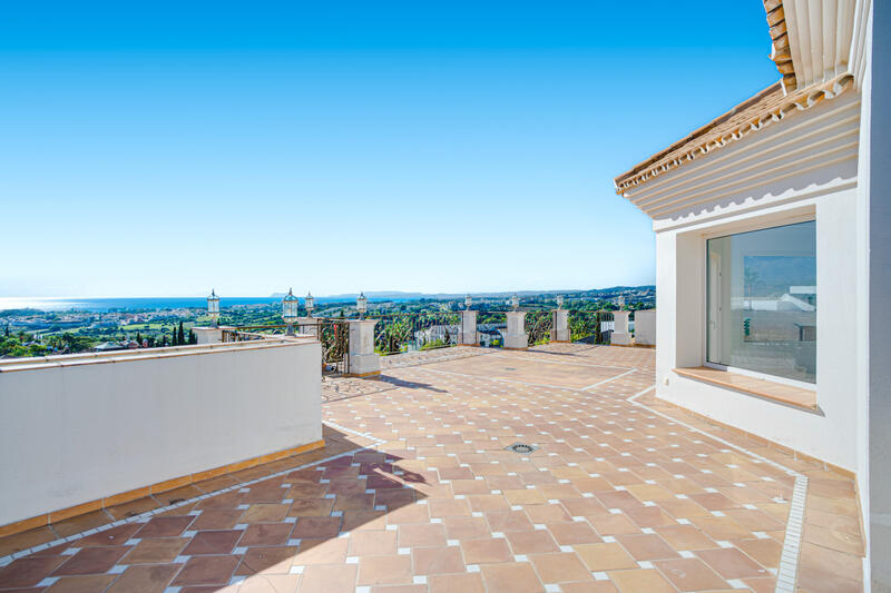 8 bedroom Villa for sale 8 bedroom Villa for sale