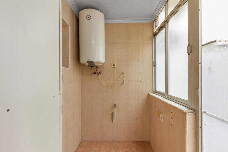 3 bedroom Apartment for sale