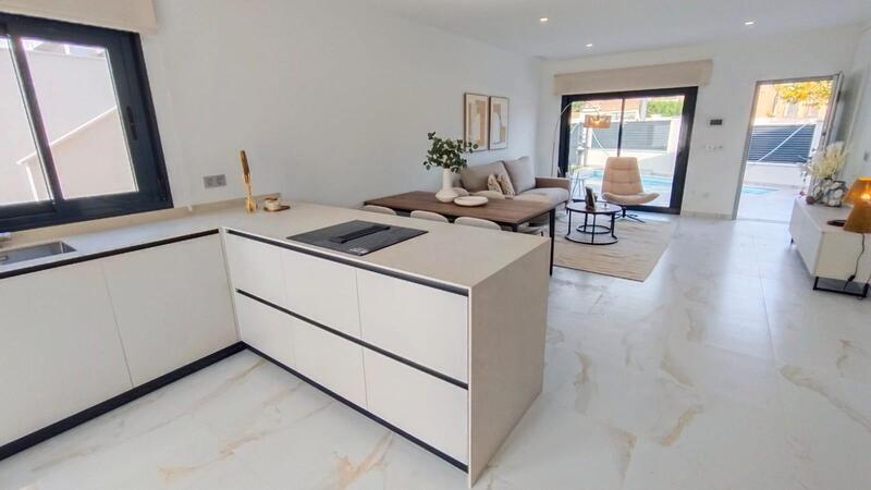 3 Cuarto Villa en venta