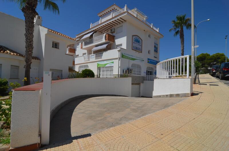 Grundstück zu verkaufen in Dehesa de Campoamor, Alicante