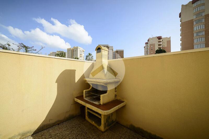 4 Schlafzimmer Duplex zu verkaufen