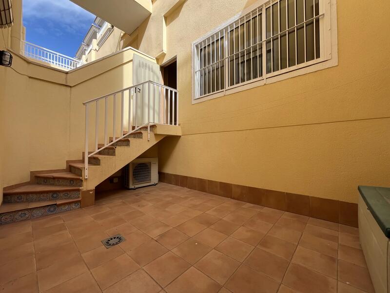 4 Schlafzimmer Duplex zu verkaufen 4 Schlafzimmer Duplex zu verkaufen