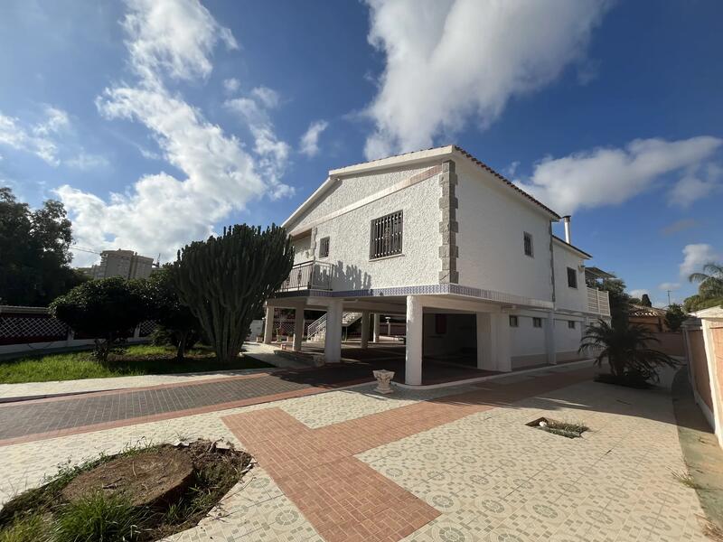 4 Schlafzimmer Sonstiges zu verkaufen