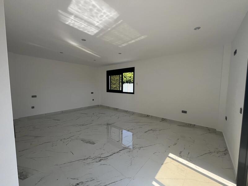 4 Schlafzimmer Sonstiges zu verkaufen