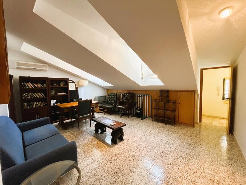 6 Schlafzimmer Sonstiges zu verkaufen