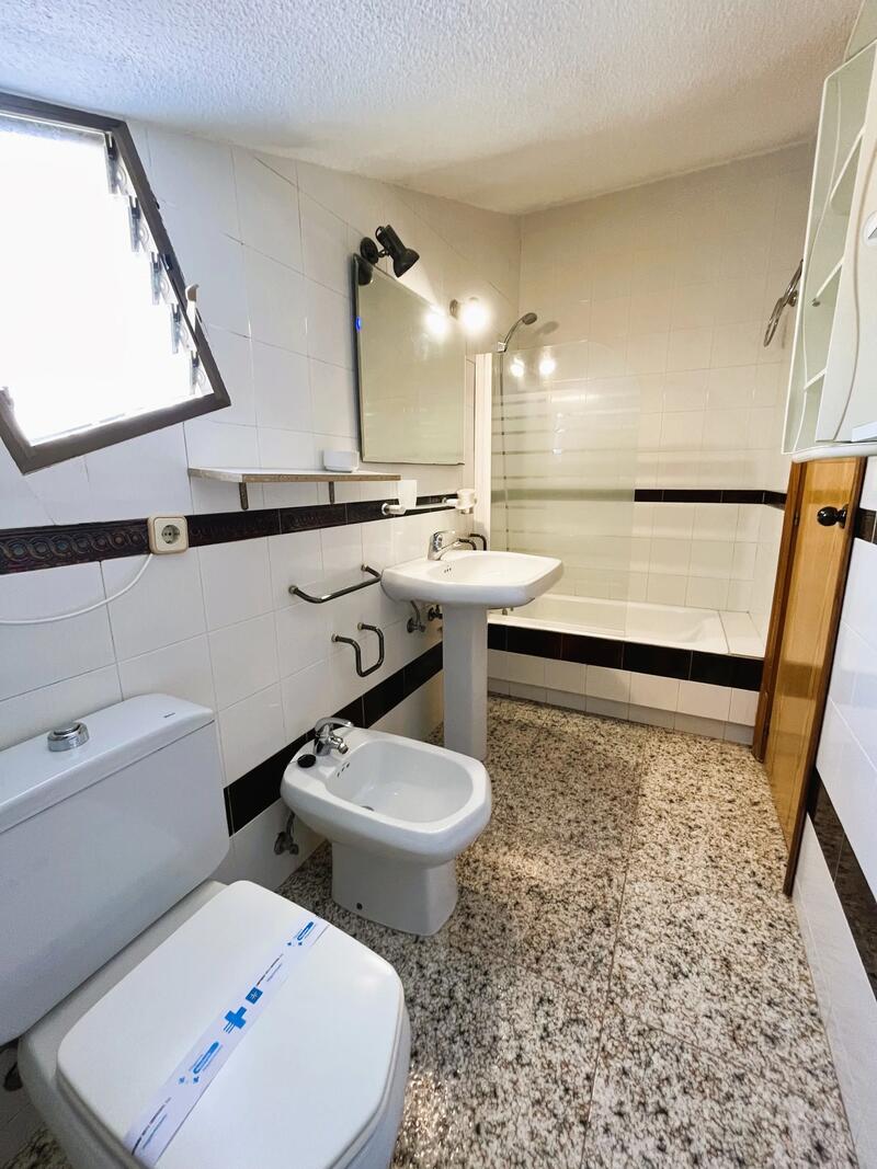 6 Schlafzimmer Sonstiges zu verkaufen