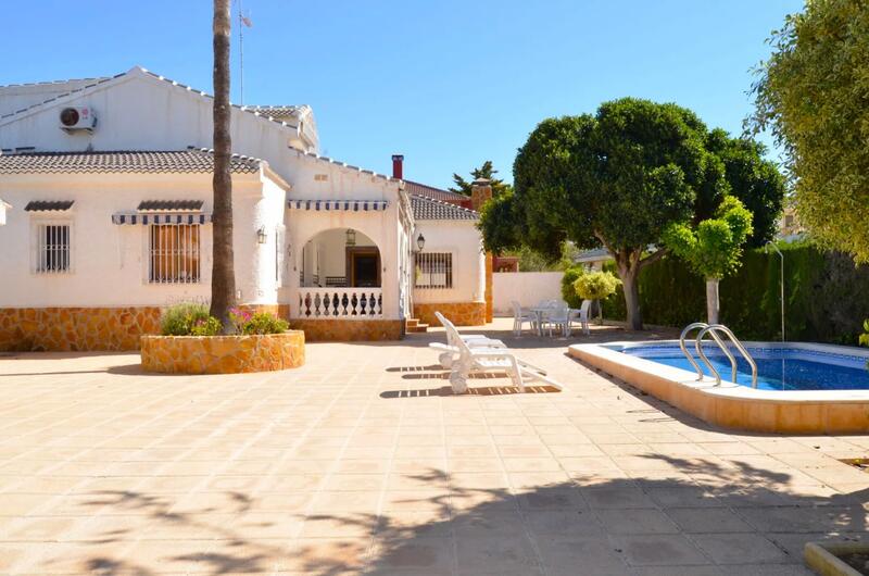 6 Schlafzimmer Sonstiges zu verkaufen