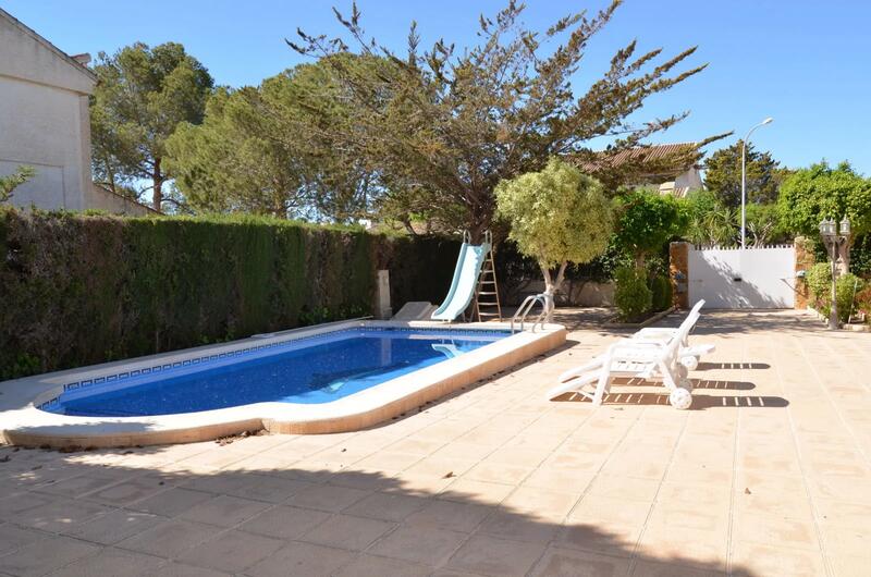 6 Schlafzimmer Sonstiges zu verkaufen