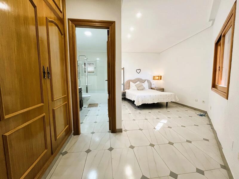 7 Schlafzimmer Sonstiges zu verkaufen