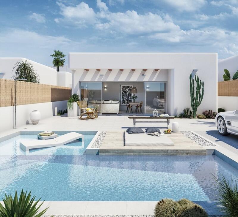 Villa for sale in Oasis, Alicante