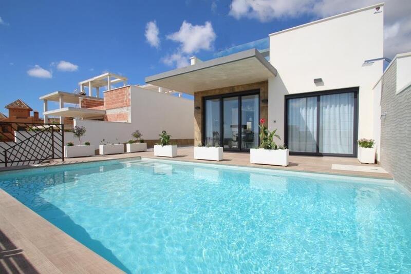 Villa for sale in Campoamor, Alicante