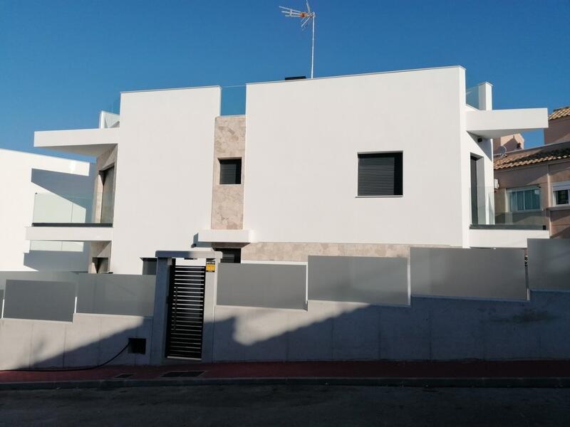 3 Cuarto Villa en venta