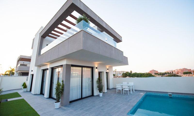 Villa en venta en La Herrada, Alicante