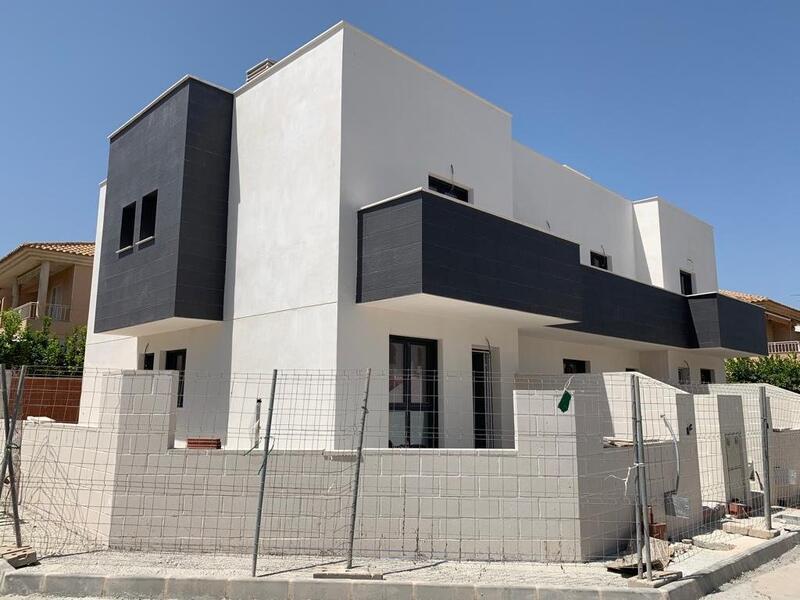 Townhouse for sale in Santiago de la Ribera, Murcia