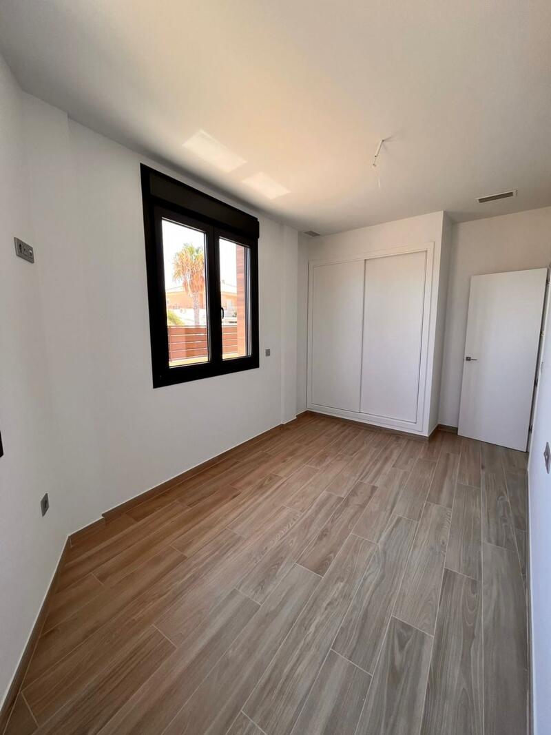 2 slaapkamer Appartement Te koop