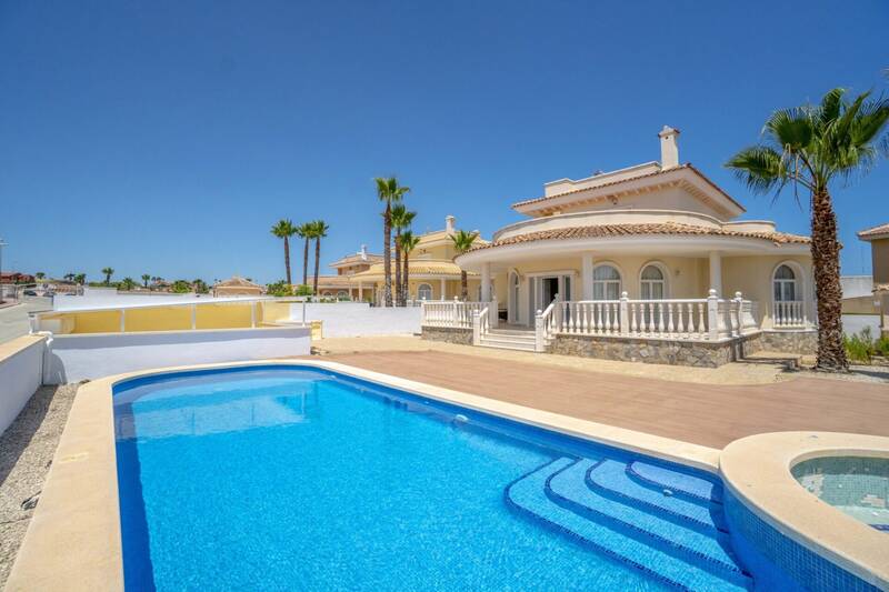 Villa til salgs i Rojales, Alicante