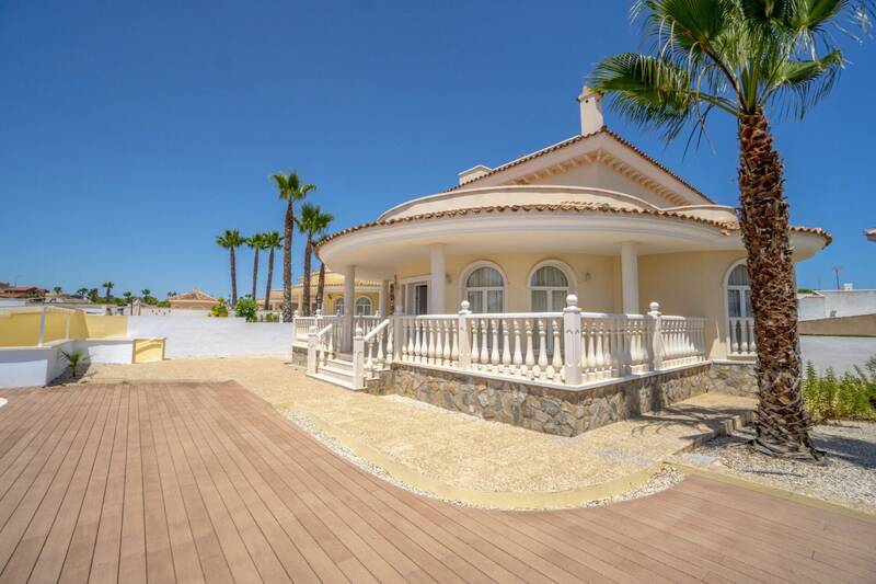 4 bedroom Villa for sale