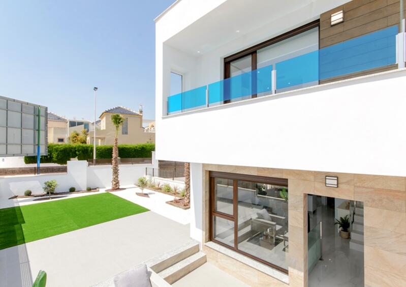 Villa for sale in Rocio del Mar, Alicante