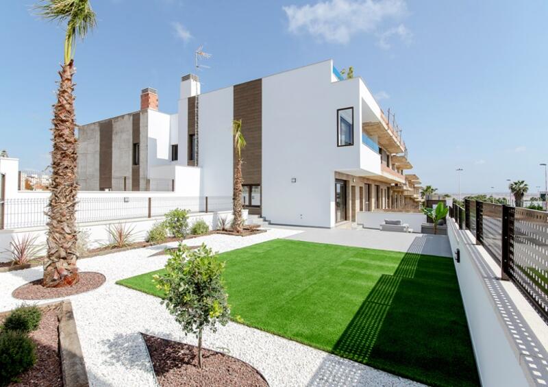 Villa til salgs i Torrevieja, Alicante