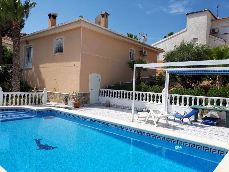 Villa til salg i Ciudad Quesada, Alicante