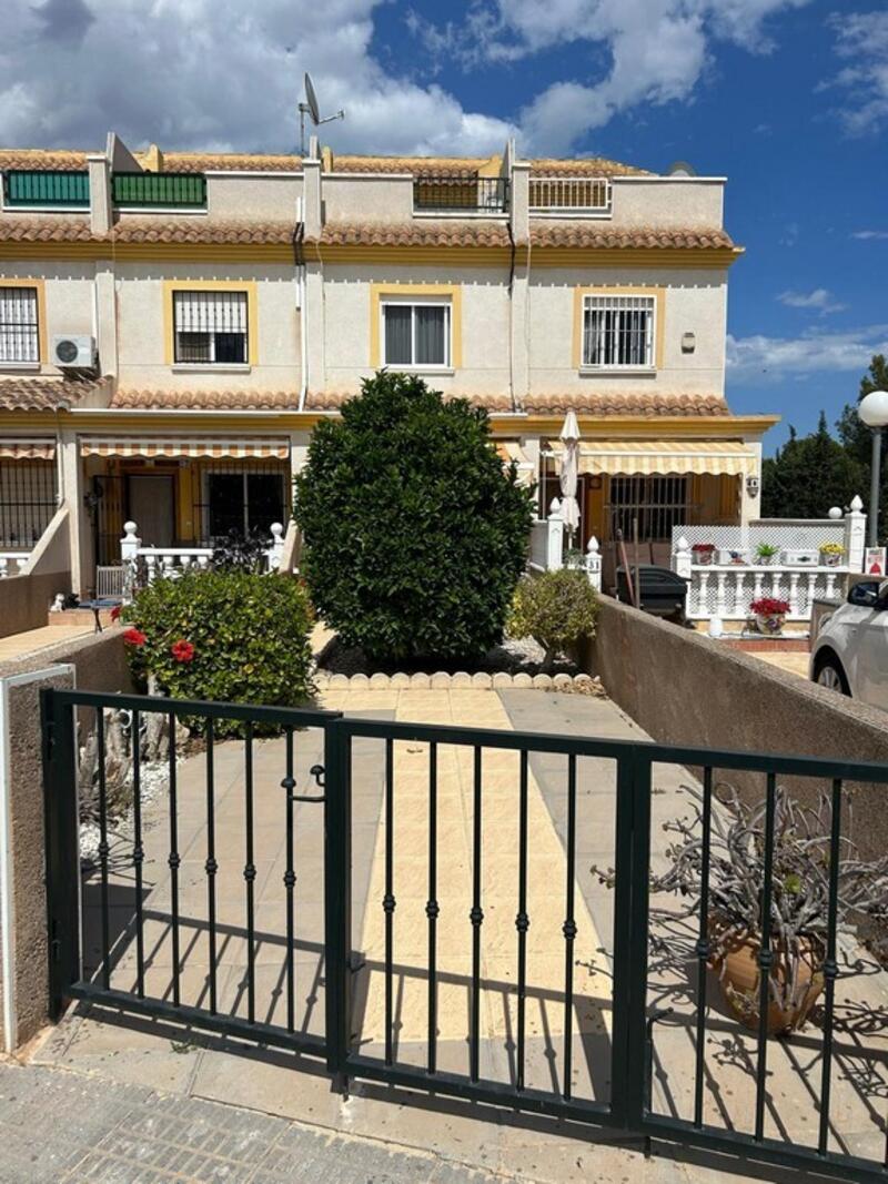 Stadthaus zu verkaufen in Algorfa, Alicante