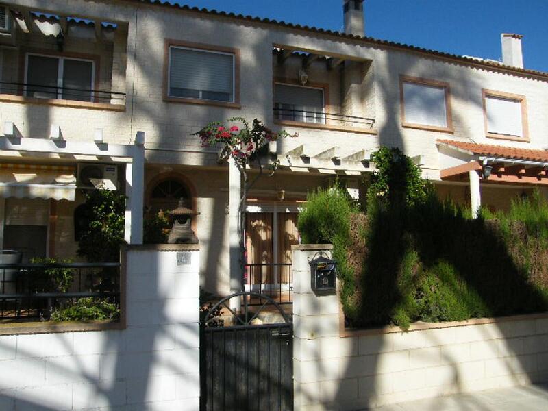 3 Cuarto Adosado en venta