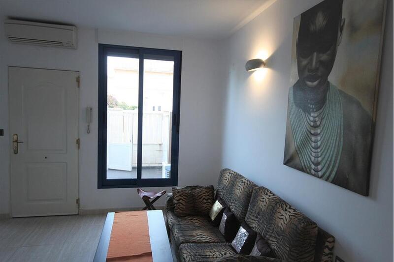 1 bedroom Townhouse for sale