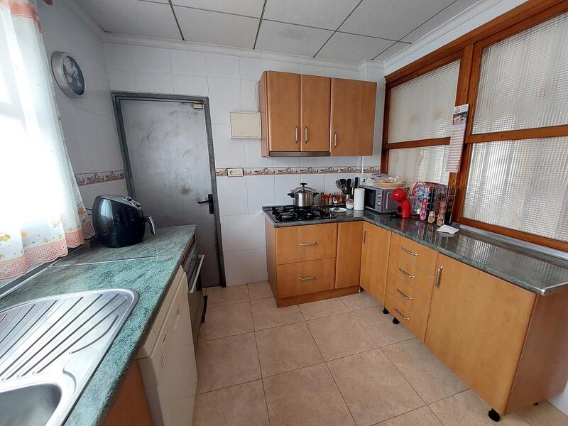3 bedroom Townhouse for sale