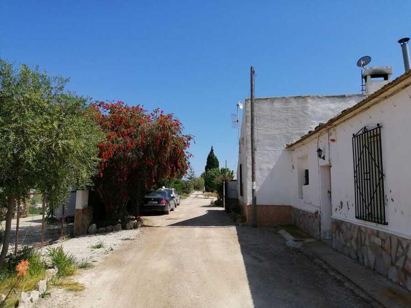 4 bedroom Country House for sale