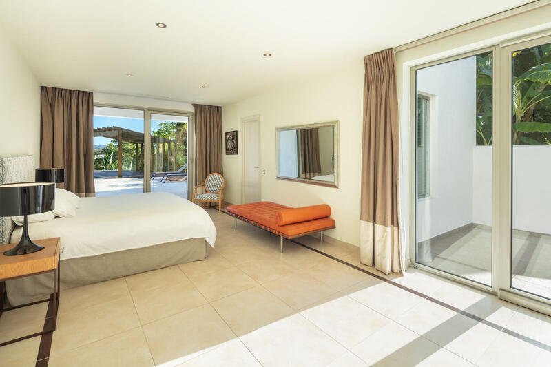 6 bedroom Villa for sale