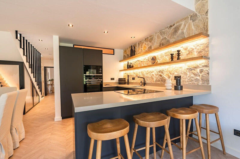 3 bedroom Townhouse for sale