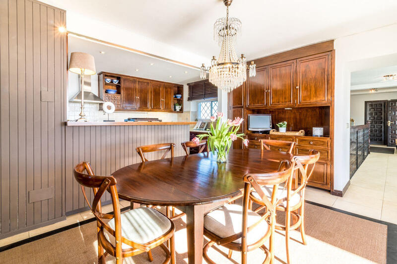 4 Schlafzimmer Villa zu verkaufen