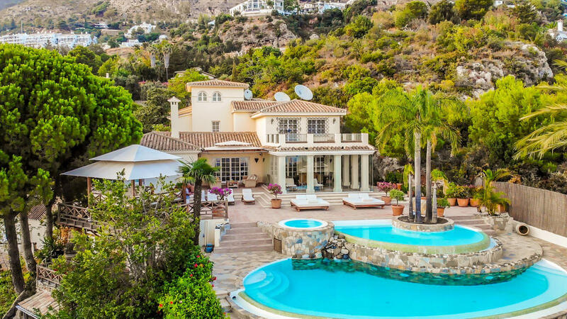 Villa til salg i Mijas, Málaga