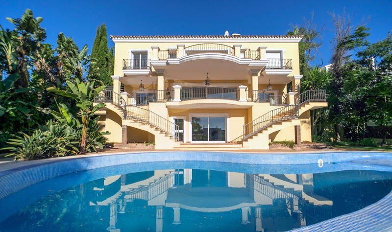 Villa til salg i Benahavis, Málaga