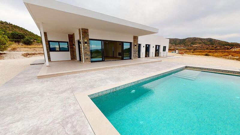 Villa en venta en La Romana, Alicante