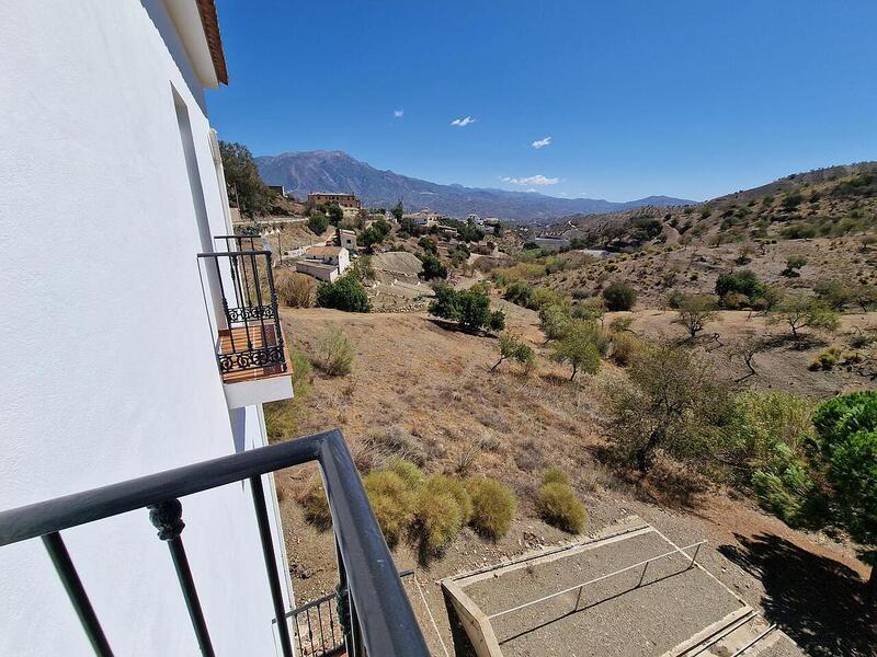 5 bedroom Villa for sale