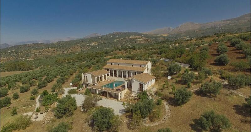 Villa til salgs i Periana, Málaga