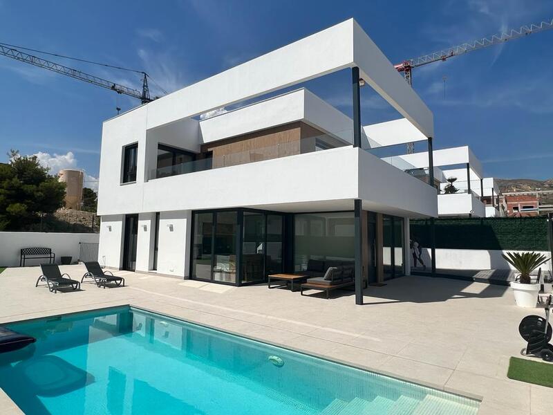 Villa til salg i Finestrat, Alicante