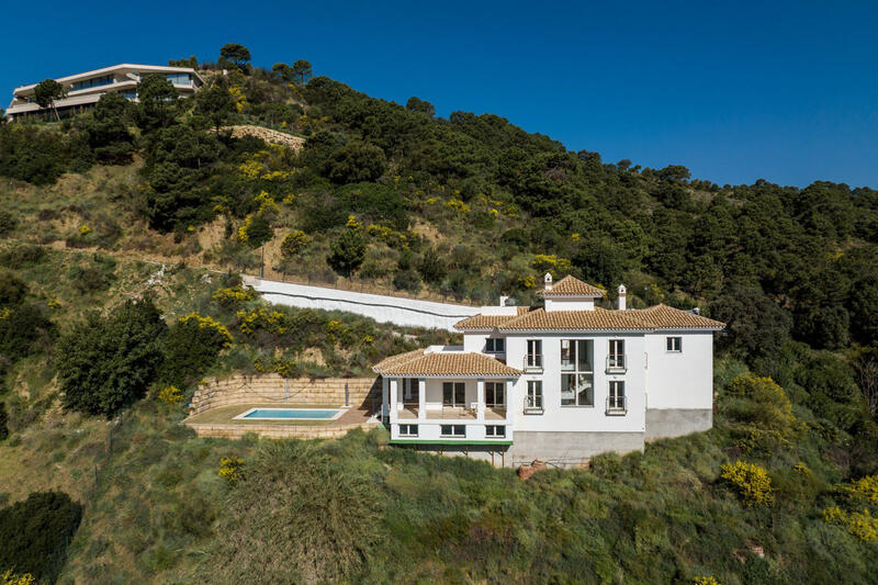 Villa à vendre dans Benahavis, Málaga