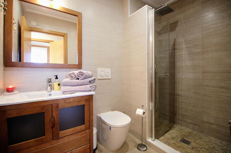 2 Cuarto Adosado en venta