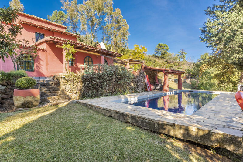 Villa til salg i Benahavis, Málaga